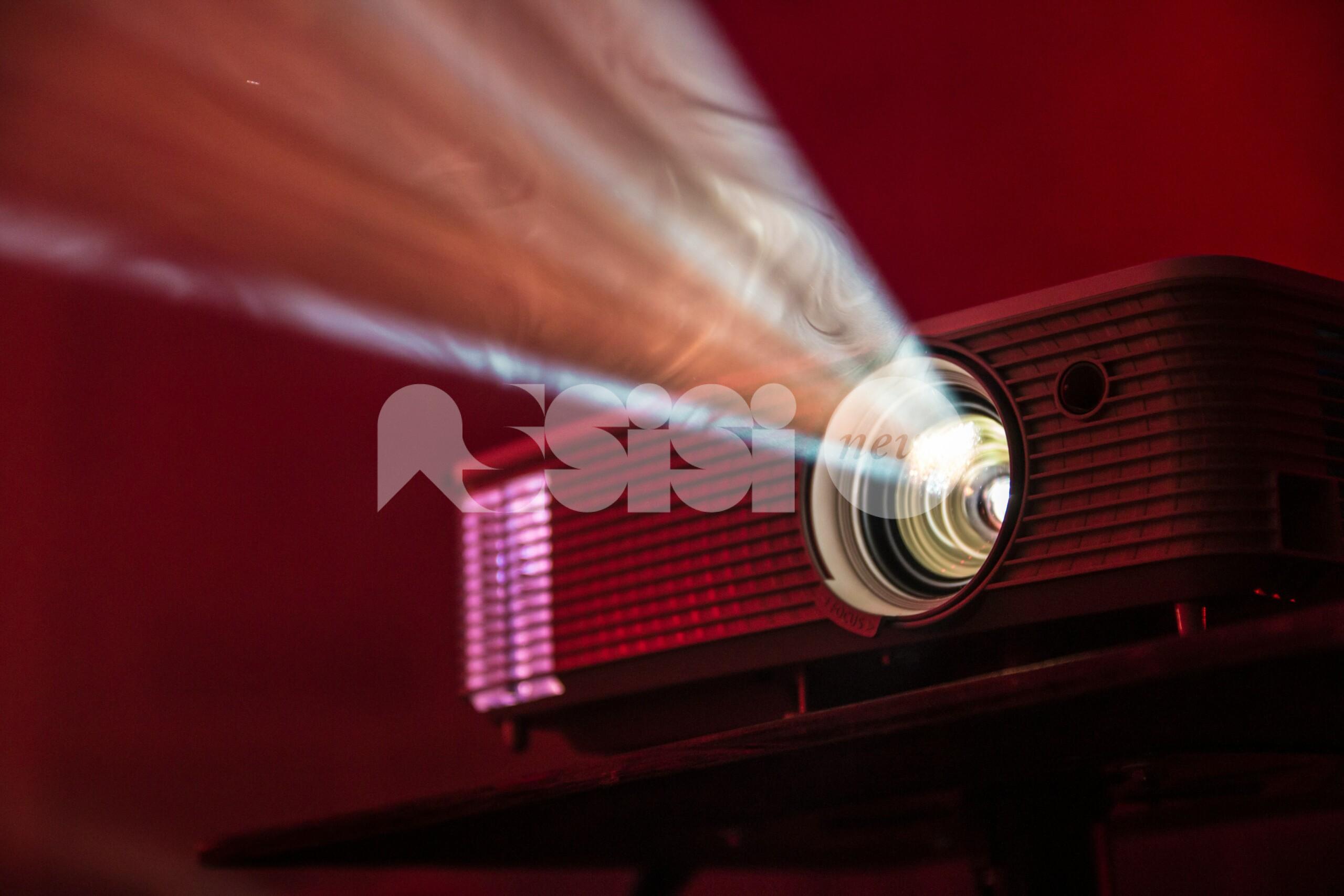 Il cinema ad Assisi viene proiettato sotto le stelle: il programma di "Se dici... Nonostante"