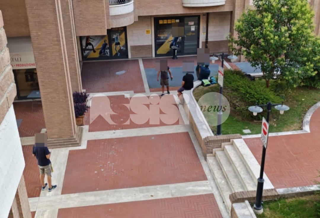 Ai Portali esplode di nuovo il problema sicurezza, Forza Italia Assisi si appella anche al Prefetto: "Tuteli cittadini e commercianti"