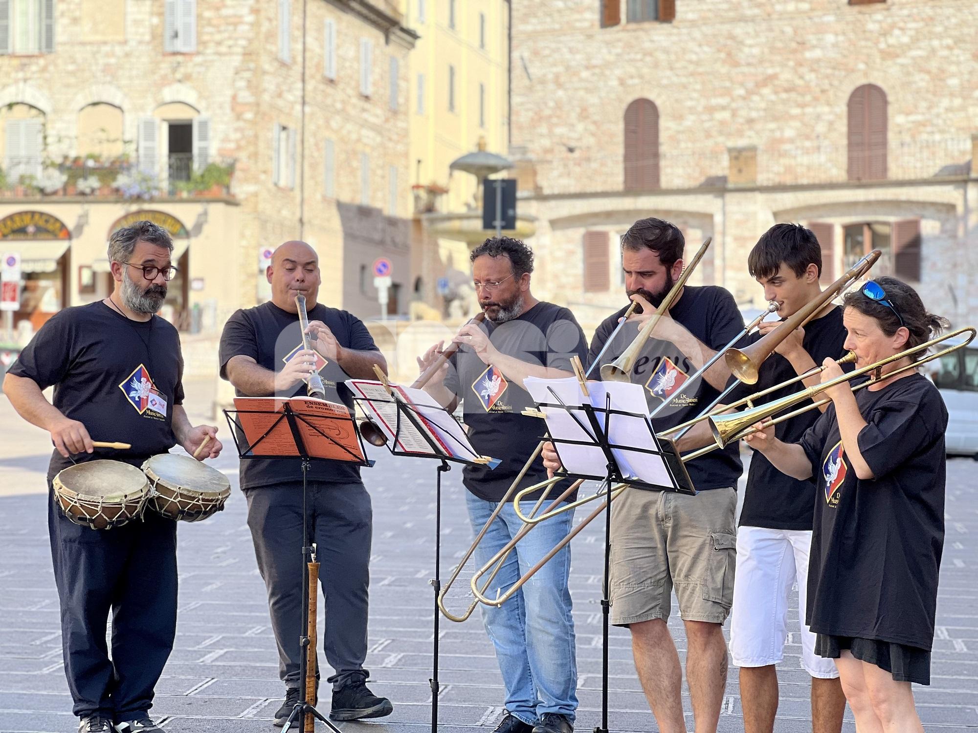 Torna DeMusicAssisi 2026, festival che rende viva la musica medievale: il programma