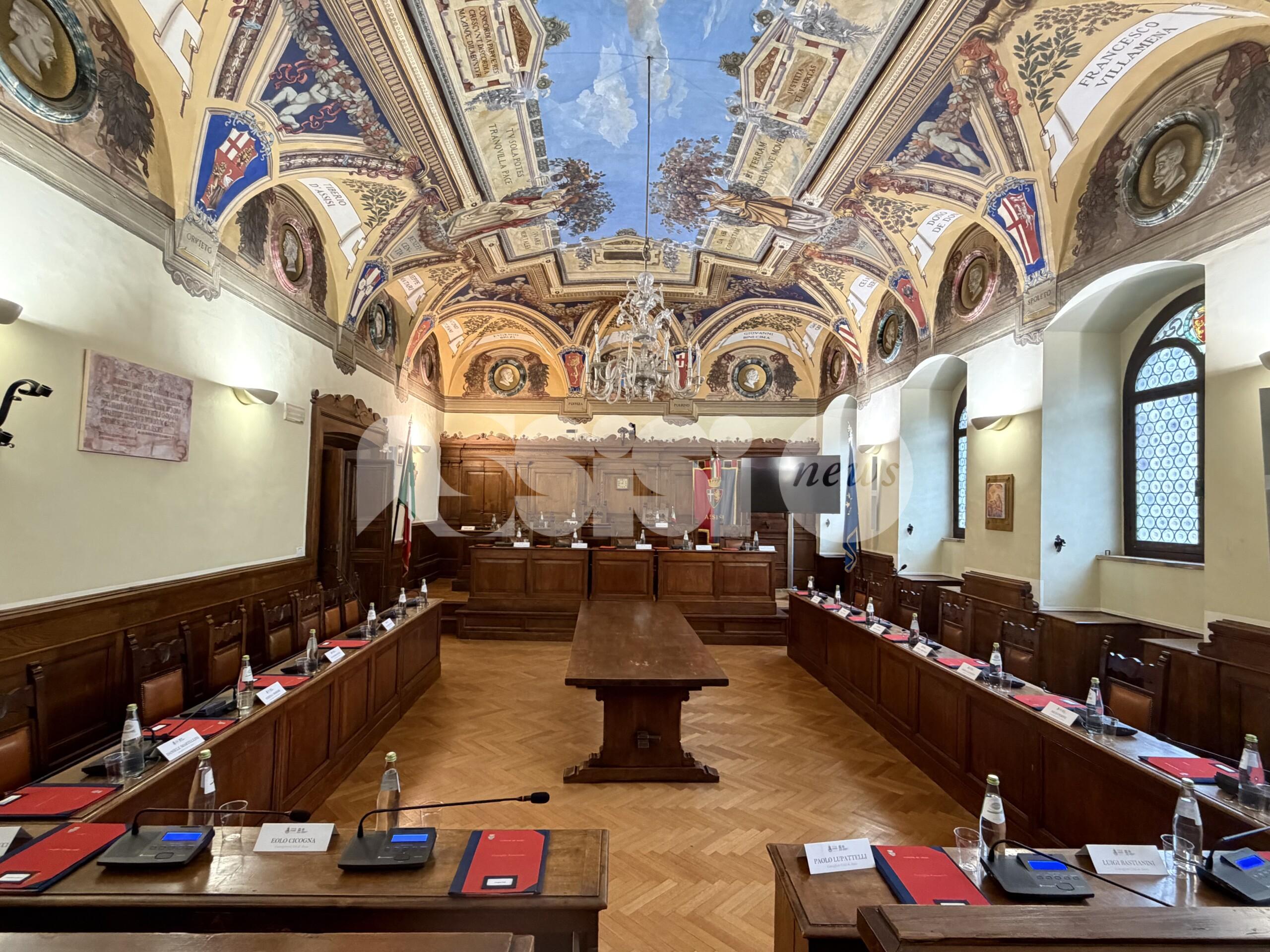 Assisi, la pace mette tutti d’accordo. Tranne il consiglio comunale e la giunta