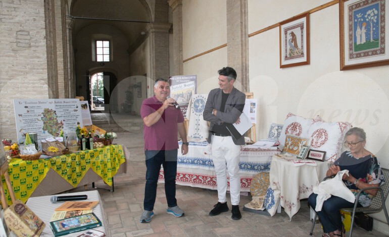 Antichi Sapori, ecco la 37ª edizione. Il Chiostro di Rivotorto si trasforma nella vetrina delle eccellenze umbre (foto)