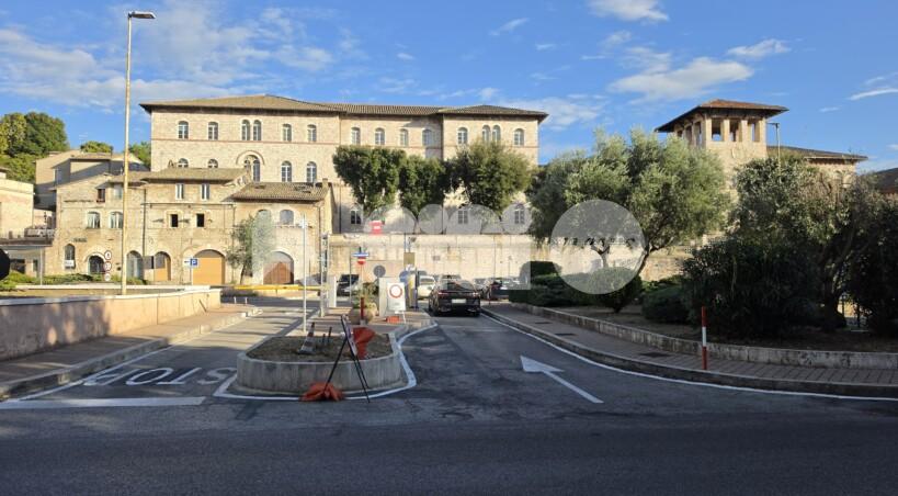 Parcheggio Matteotti e via Ospedale delle Pareti/via dell'Isola Romana, doppio intervento di Forza Italia