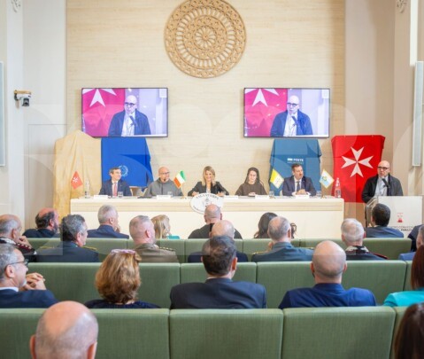 Presentati ad Assisi i francobolli per gli 800 anni di San Francesco (foto)