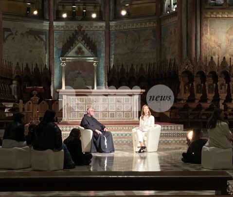 "Francesco il Santo di Tutti": fra Marco Moroni racconta su Rai1 l'ostensione. I ringraziamenti del sindaco