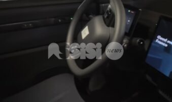 Assisi scopre il taxi del futuro. Ora da San Francisco ci mandino qualcuno per la scala mobile (video)