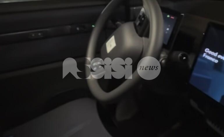 Assisi scopre il taxi del futuro. Ora da San Francisco ci mandino qualcuno per la scala mobile (video)